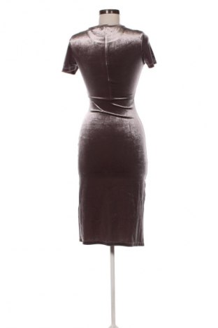 Šaty  Zara, Velikost S, Barva Béžová, Cena  229,00 Kč