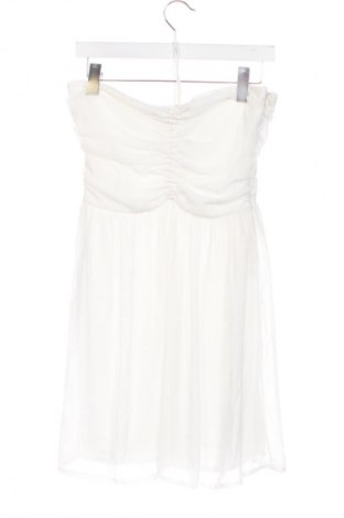 Sukienka Zara Trafaluc, Rozmiar M, Kolor Biały, Cena 28,99 zł