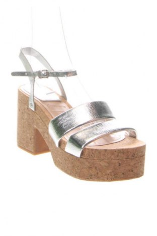 Σανδάλια Stradivarius, Μέγεθος 36, Χρώμα Ασημί, Τιμή 20,02 €