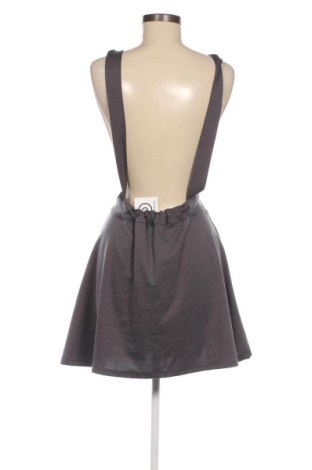 Γυναικεία σαλοπέτα Terranova, Μέγεθος S, Χρώμα Γκρί, Τιμή 9,61 €