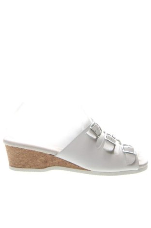 Papucs Unbranded, Méret 38, Szín Fehér, Ár 11 635 Ft, #137497806