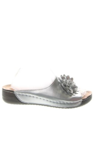 Papuci Unbranded, Mărime 44, Culoare Argintiu, Preț 72,27 Lei, #137502099