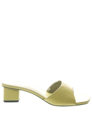 Чехли Zara, Размер 40, Цвят Зелен, Цена 20,00 €, #137494124