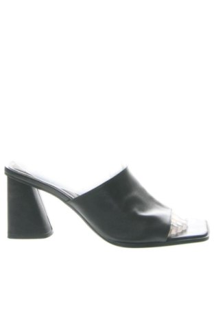 Чехли Zara, Размер 40, Цвят Черен, Цена 20,00 €, #137500258