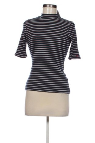 Bluză de femei Hugo Boss, Mărime S, Culoare Multicolor, Preț 244,99 Lei, #137519826