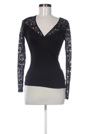 Bluzka damska Guess, Rozmiar S, Kolor Czarny, Cena 118,54 zł, #137545290