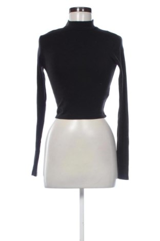 Dámská halenka Bershka, Velikost S, Barva Černá, Cena  160,00 Kč, #137550734