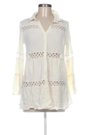 Cămașă de femei Unbranded, Mărime M, Culoare Ecru, Preț 41,42 Lei, #137503308