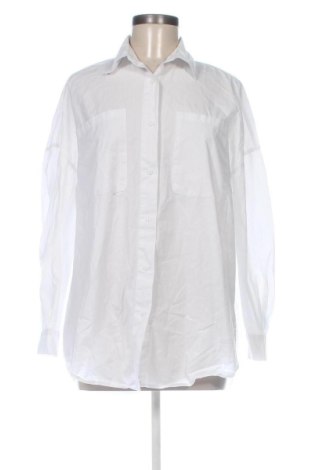 Cămașă de femei Sinsay, Mărime M, Culoare Alb, Preț 44,00 Lei, #137516063