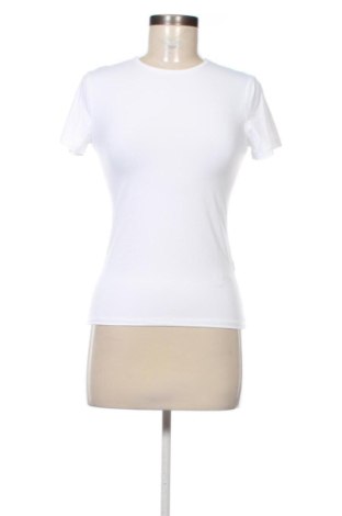 Дамска тениска Pull&Bear, Размер S, Цвят Бял, Цена 14,82 €, #137504760