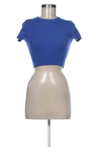 Γυναικείο t-shirt FSBN Sister, Μέγεθος XS, Χρώμα Μπλέ, Τιμή 6,14 €, #137506016