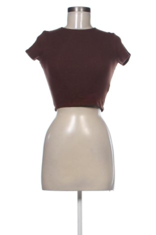 Tricou de femei Bershka, Mărime S, Culoare Maro, Preț 53,31 Lei, #137509578