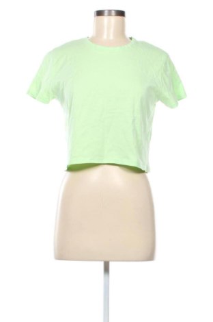 Γυναικείο t-shirt Stradivarius, Μέγεθος S, Χρώμα Πράσινο, Τιμή 7,00 €, #137519120