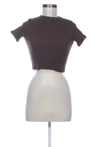 Tricou de femei Unbranded, Mărime S, Culoare Maro, Preț 46,00 Lei, #137537183