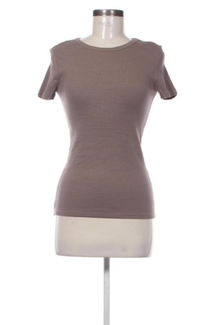 Tricou de femei Unbranded, Mărime S, Culoare Maro, Preț 47,99 Lei, #137546178
