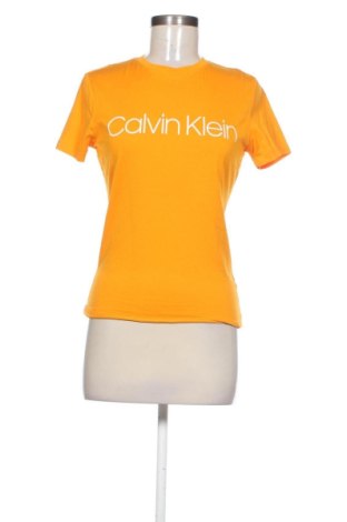Női póló Calvin Klein, Méret XS, Szín Narancssárga
, Ár 9 191 Ft, #137554441