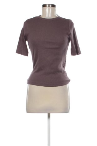 Tricou de femei Sinsay, Mărime S, Culoare Mov, Preț 44,00 Lei, #137556389