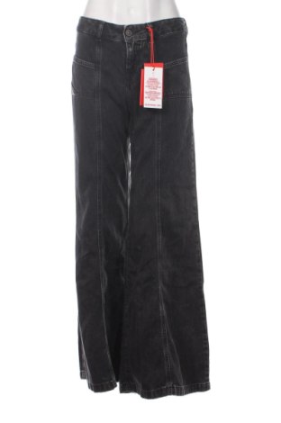Дамски дънки Diesel, Размер S, Цвят Черен, Цена 132,93 €, #137484032