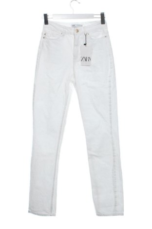Blugi de femei Zara, Mărime S, Culoare Alb, Preț 114,95 Lei, #137490062