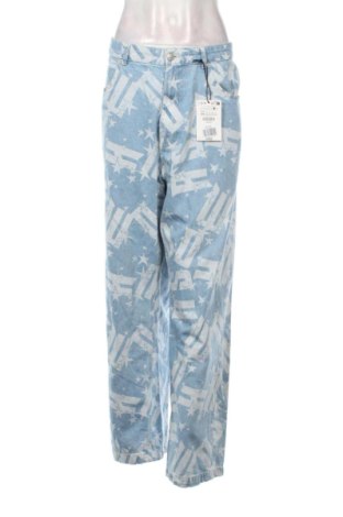 Γυναικείο Τζίν Bershka, Μέγεθος XL, Χρώμα Πολύχρωμο, Τιμή 24,99 €, #137503724