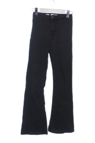 Női farmernadrág Bershka, Méret XS, Szín Fekete, Ár 3 434 Ft, #137508037