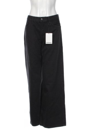 Γυναικείο Τζίν Bershka, Μέγεθος M, Χρώμα Μαύρο, Τιμή 24,99 €, #137515119