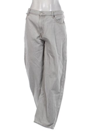 Blugi de femei H&M, Mărime XXL, Culoare Gri, Preț 84,00 Lei, #137525199