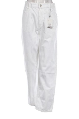 Damskie jeansy Zara, Rozmiar M, Kolor Biały, Cena 158,08 zł, #137527259