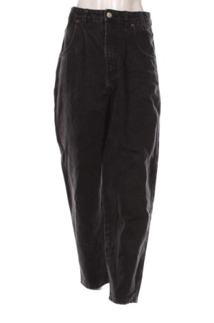 Дамски дънки Zara, Размер S, Цвят Черен, Цена 11,62 €, #137532230