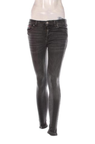 Dámske džínsy  Tommy Jeans, Veľkosť S, Farba Sivá, Cena  38,00 €, #137539760