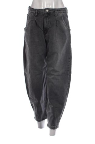 Дамски дънки Zara, Размер M, Цвят Сив, Цена 17,89 €, #137551616