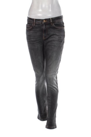 Damskie jeansy Escada Sport, Rozmiar M, Kolor Szary, Cena 194,74 zł, #137527145