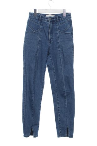 Damskie jeansy Stradivarius, Rozmiar XS, Kolor Niebieski, Cena 50,80 zł, #137530808