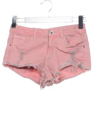 Pantaloni scurți de femei Bershka, Mărime M, Culoare Roz, Preț 57,74 Lei, #137489180