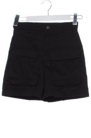 Pantaloni scurți de femei SHEIN, Mărime XXS, Culoare Negru, Preț 37,99 Lei, #137496378