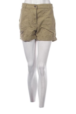 Női rövidnadrág Bershka, Méret M, Szín Bézs, Ár 3 629 Ft, #137497076