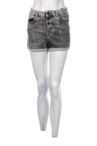 Pantaloni scurți de femei Unbranded, Mărime M, Culoare Gri, Preț 46,99 Lei, #137499027
