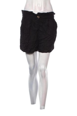 Pantaloni scurți de femei Pimkie, Mărime M, Culoare Negru, Preț 36,99 Lei, #137499347