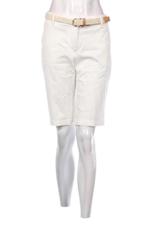 Pantaloni scurți de femei Mohito, Mărime L, Culoare Ecru, Preț 53,31 Lei, #137506128