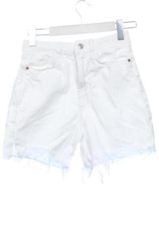 Pantaloni scurți de femei Zara, Mărime XS, Culoare Alb, Preț 76,87 Lei, #137509273