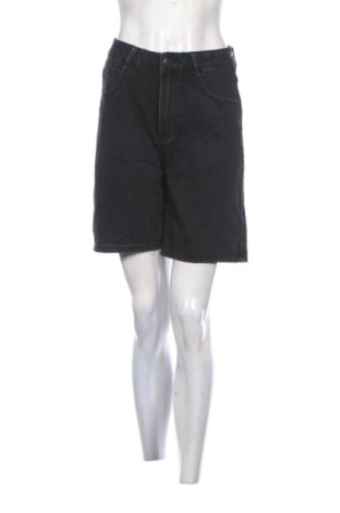 Дамски къс панталон DAZY, Размер S, Цвят Черен, Цена 8,95 €, #137514960