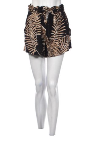 Pantaloni scurți de femei H&M, Mărime M, Culoare Multicolor, Preț 64,99 Lei, #137518678
