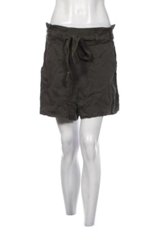 Damskie szorty H&M, Rozmiar M, Kolor Zielony, Cena 51,99 zł, #137521575