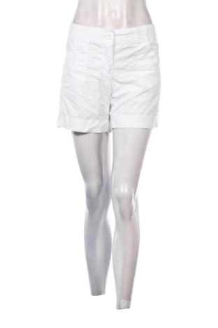 Pantaloni scurți de femei Yessica, Mărime XL, Culoare Alb, Preț 63,99 Lei, #137523040