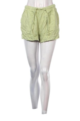 Pantaloni scurți de femei Clockhouse, Mărime M, Culoare Verde, Preț 47,99 Lei, #137529474