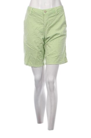 Pantaloni scurți de femei Esprit, Mărime M, Culoare Verde, Preț 42,99 Lei, #137532142