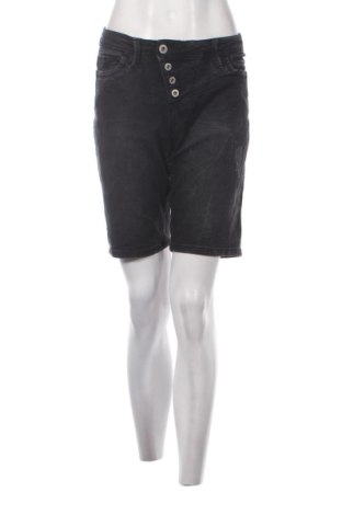 Pantaloni scurți de femei Colours Of The World, Mărime L, Culoare Negru, Preț 61,99 Lei, #137539980