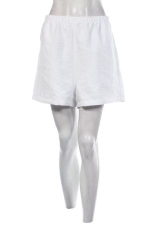 Női rövidnadrág Reserved, Méret XL, Szín Fehér, Ár 4 965 Ft, #137510984