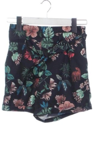 Дамски къс панталон Cropp, Размер XS, Цвят Многоцветен, Цена 11,00 €, #137529097