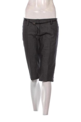 Pantaloni scurți de femei Orsay, Mărime L, Culoare Gri, Preț 45,00 Lei, #137533868
